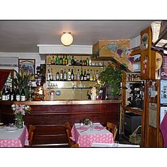Restaurant Au Petit Bouchon, Chez Georges Lyon, Rhône (69) Restaurant Au Petit Bouchon, Chez Georges Lyon, Rhône (69)
