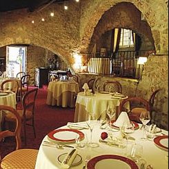 Restaurant Le Relais des Moines Les Arcs sur Argens, Var (83) Restaurant Le Relais des Moines Les Arcs sur Argens, Var (83)