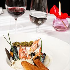 Restaurant Hôtel du Dauphin L'Aigle, Orne (61) Restaurant Hôtel du Dauphin L'Aigle, Orne (61)
