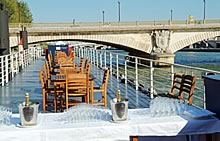 Bateaux Mouches restaurant groupe Paris 8 Bateaux Mouches restaurant groupe Paris 8
