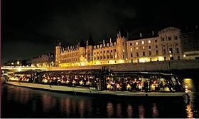 Bateaux Parisiens restaurant groupe Paris 7 Bateaux Parisiens restaurant groupe Paris 7