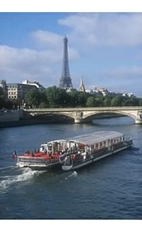 Bateaux Parisiens restaurant groupe Paris 7 Bateaux Parisiens restaurant groupe Paris 7
