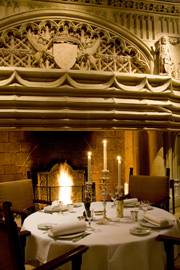 Château de Bagnols restaurant groupe Bagnols (69) Château de Bagnols restaurant groupe Bagnols (69)
