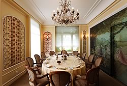 Lasserre restaurant groupe Paris 8 Lasserre restaurant groupe Paris 8