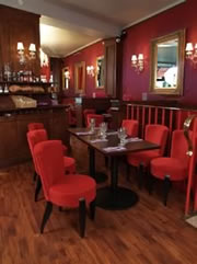 Le Cafe des Ternes restaurant groupe Paris 17 Le Cafe des Ternes restaurant groupe Paris 17