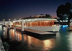 Les Bateaux à Roues restaurant groupe Paris 15 Les Bateaux à Roues restaurant groupe Paris 15